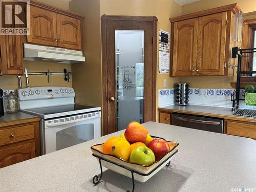 401 Poplar Street, Wolseley, SK - Indoor Photo Showing Kitchen