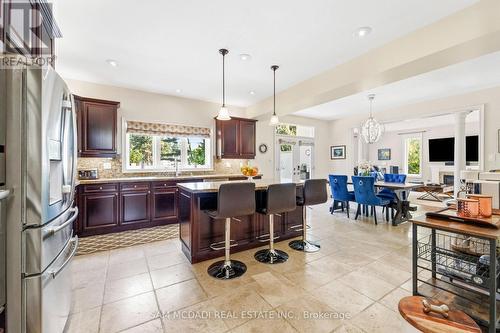 527 Meadow Wood Road, Mississauga, ON - Indoor