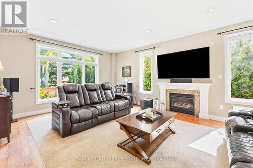 527 Meadow Wood Road, Mississauga, ON - Indoor Photo Showing Living Room With Fireplace