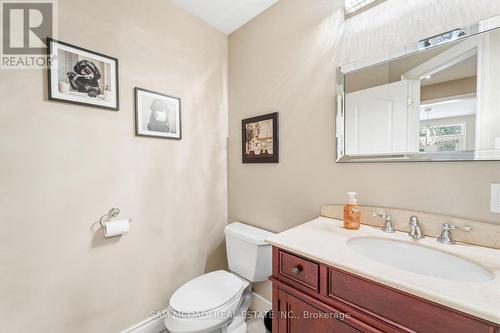 527 Meadow Wood Road, Mississauga, ON - Indoor Photo Showing Bathroom