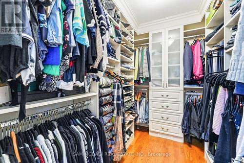 527 Meadow Wood Road, Mississauga, ON - Indoor With Storage
