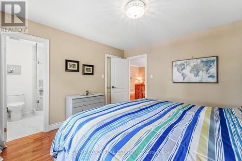 527 Meadow Wood Road, Mississauga, ON - Indoor Photo Showing Bedroom