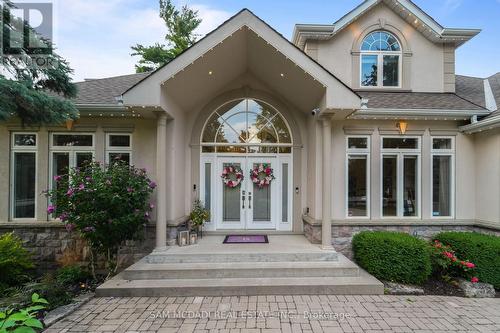 527 Meadow Wood Road, Mississauga, ON - Outdoor With Deck Patio Veranda With Facade