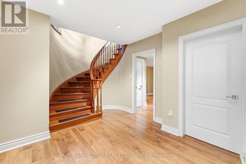 527 Meadow Wood Road, Mississauga, ON - Indoor Photo Showing Other Room