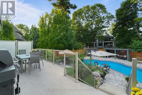 527 Meadow Wood Road, Mississauga, ON - Outdoor With In Ground Pool With Deck Patio Veranda