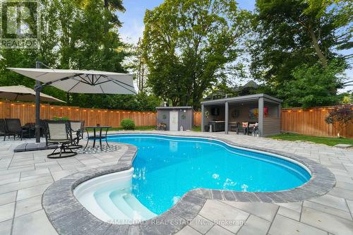 527 Meadow Wood Road, Mississauga, ON - Outdoor With In Ground Pool With Deck Patio Veranda With Backyard