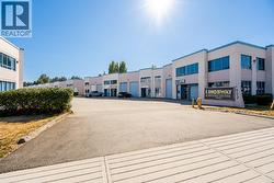 417 1952 KINGSWAY AVENUE  Port Coquitlam, BC V3C 6C2