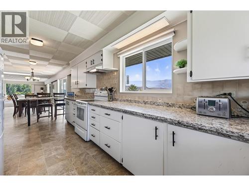 2156 Back Valley Road, Cache Creek, BC - Indoor Photo Showing Kitchen