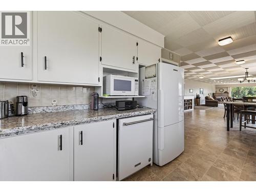 2156 Back Valley Road, Cache Creek, BC - Indoor Photo Showing Kitchen