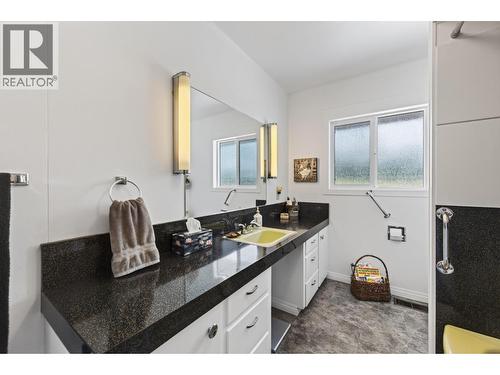 2156 Back Valley Road, Cache Creek, BC - Indoor