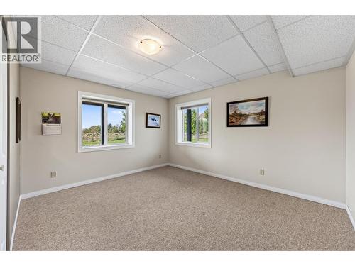 2156 Back Valley Road, Cache Creek, BC - Indoor Photo Showing Bedroom