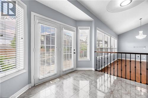 4 Clairfields Drive W, Guelph, ON - Indoor Photo Showing Other Room