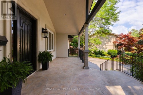 1063 Greenoaks Drive, Mississauga, ON - Outdoor