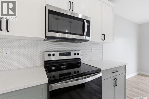 713 Brighton Boulevard, Saskatoon, SK - Indoor Photo Showing Kitchen