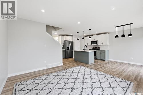 713 Brighton Boulevard, Saskatoon, SK - Indoor Photo Showing Kitchen