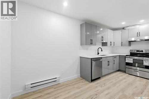 713 Brighton Boulevard, Saskatoon, SK - Indoor Photo Showing Kitchen