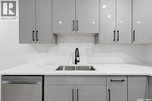 713 Brighton Boulevard, Saskatoon, SK - Indoor Photo Showing Kitchen With Double Sink With Upgraded Kitchen