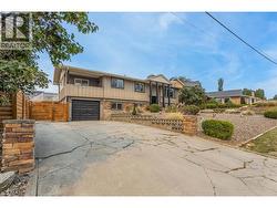 2232 Witt Road West Kelowna, BC V4T 2C5
