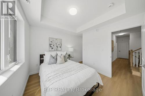 10 - 2 Slessor Boulevard, Grimsby, ON - Indoor Photo Showing Bedroom