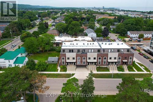 10 - 2 Slessor Boulevard, Grimsby, ON - Outdoor With View
