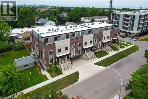2 Slessor Boulevard Unit# 10, Grimsby, ON - Outdoor