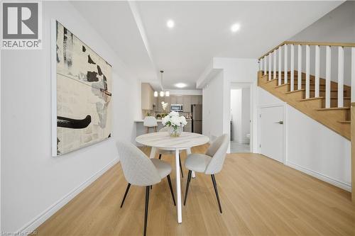 2 Slessor Boulevard Unit# 10, Grimsby, ON - Indoor Photo Showing Dining Room