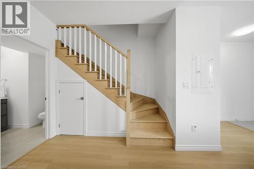 2 Slessor Boulevard Unit# 10, Grimsby, ON - Indoor Photo Showing Other Room