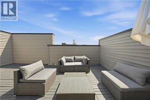 2 Slessor Boulevard Unit# 10, Grimsby, ON - Outdoor With Deck Patio Veranda With Exterior