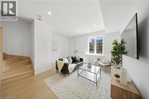 2 Slessor Boulevard Unit# 10, Grimsby, ON - Indoor