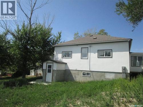 2011 1St Street S, Rockglen, SK - Outdoor