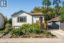 4510 2nd AVENUE N  Regina, SK S4R 0Y4