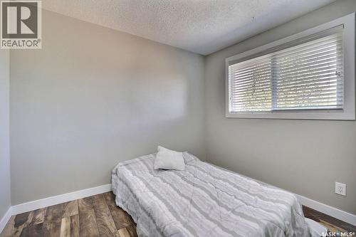 6918 1St Avenue N, Regina, SK - Indoor Photo Showing Bedroom
