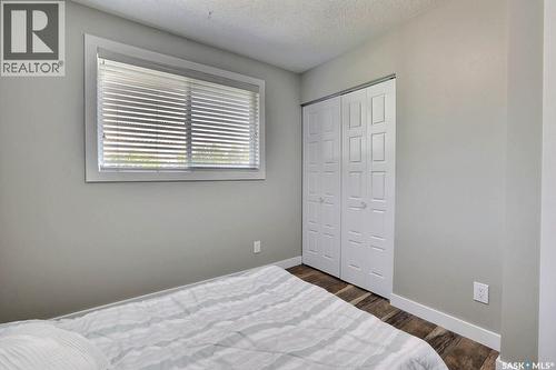 6918 1St Avenue N, Regina, SK - Indoor Photo Showing Bedroom