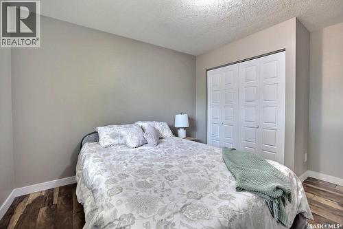 6918 1St Avenue N, Regina, SK - Indoor Photo Showing Bedroom