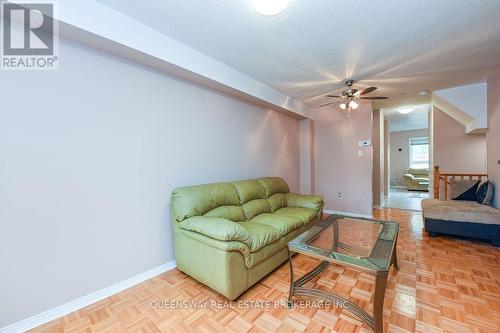 46 Thunderbird Trail, Brampton, ON - Indoor Photo Showing Living Room