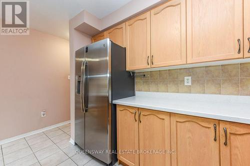 46 Thunderbird Trail, Brampton, ON - Indoor Photo Showing Kitchen
