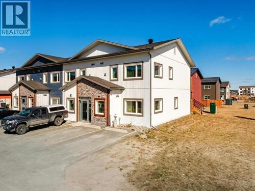 116-25 Gleaner Avenue, Whitehorse, YT - Outdoor
