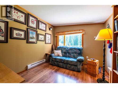 541 Bear Road, Salmo, BC - Indoor