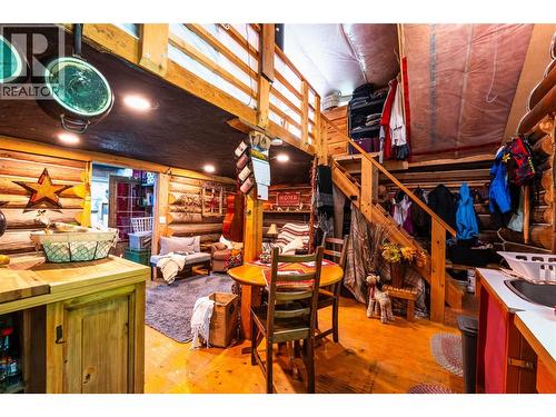 541 Bear Road, Salmo, BC - Indoor