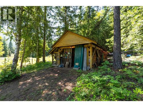 541 Bear Road, Salmo, BC - Outdoor
