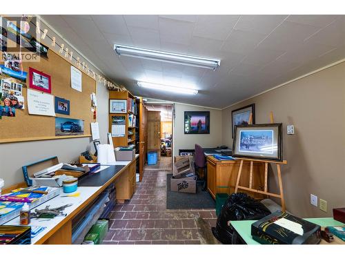 541 Bear Road, Salmo, BC - Indoor Photo Showing Other Room