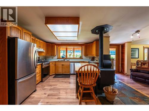 541 Bear Road, Salmo, BC - Indoor