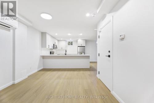 LOWER - 35 BRAEMAR AVENUE , Toronto, Ontario M5P 2L1 2