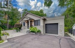 3091 PARKERHILL ROAD  Mississauga, ON L5B 1V6