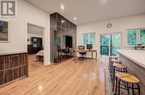3091 Parkerhill Road, Mississauga, ON - Indoor