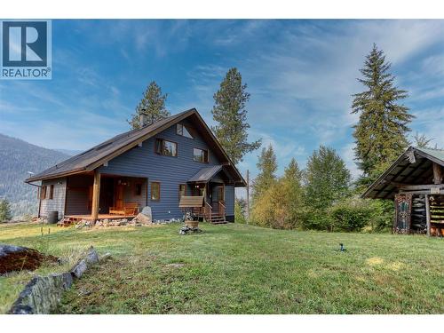 220 Grohman Creek Road, Nelson, BC - Outdoor