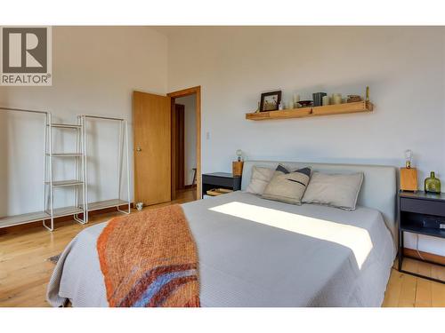 220 Grohman Creek Road, Nelson, BC - Indoor Photo Showing Bedroom