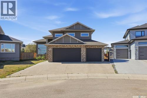 814 Werschner Court, Saskatoon, SK - Outdoor With Facade