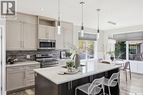814 Werschner Court, Saskatoon, SK - Indoor Photo Showing Kitchen With Upgraded Kitchen