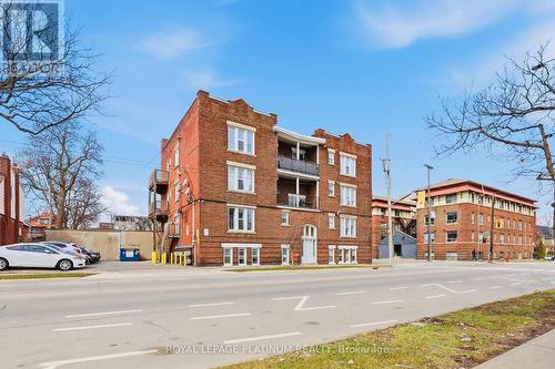 6 - 120 SHERMAN AVENUE S , Hamilton, Ontario L8M 2P9 3